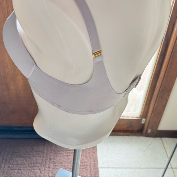 Victoria’s Secret Bra 4 pack - Picture 11 of 14